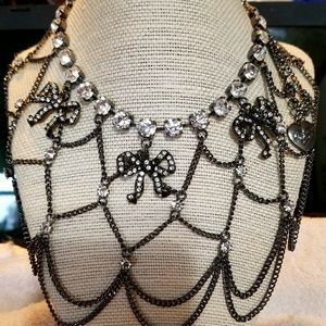 Betsey Johnson bib necklace n matching earrings